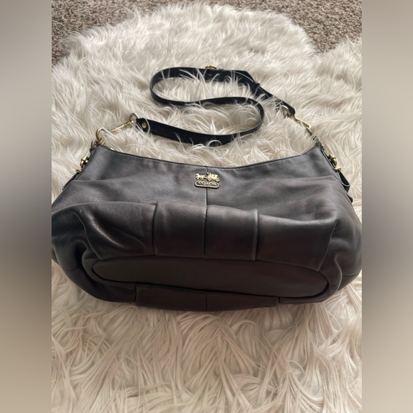 COACH/ satchel / crossbody - Picture 3 of 8